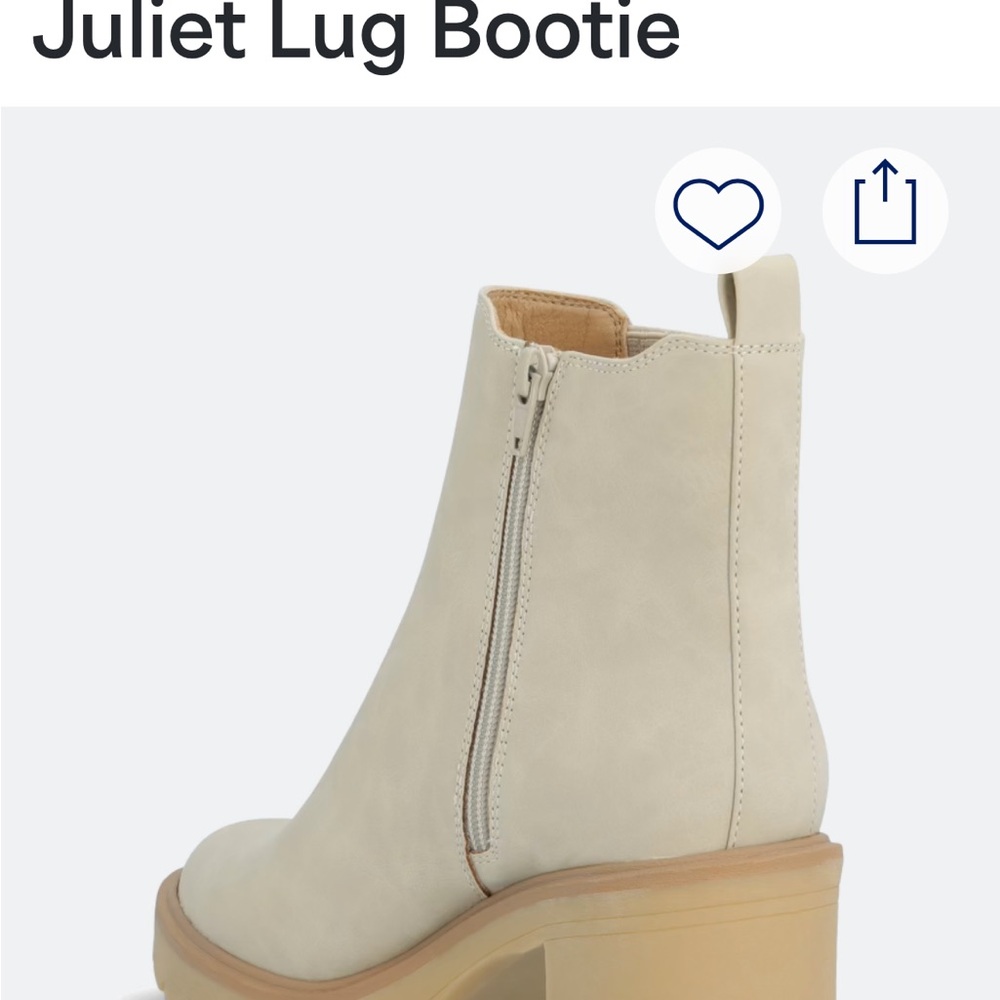 DV by Dolce Vita Very Light Tan Chunky Heeled Boots - Picture 15 of 16